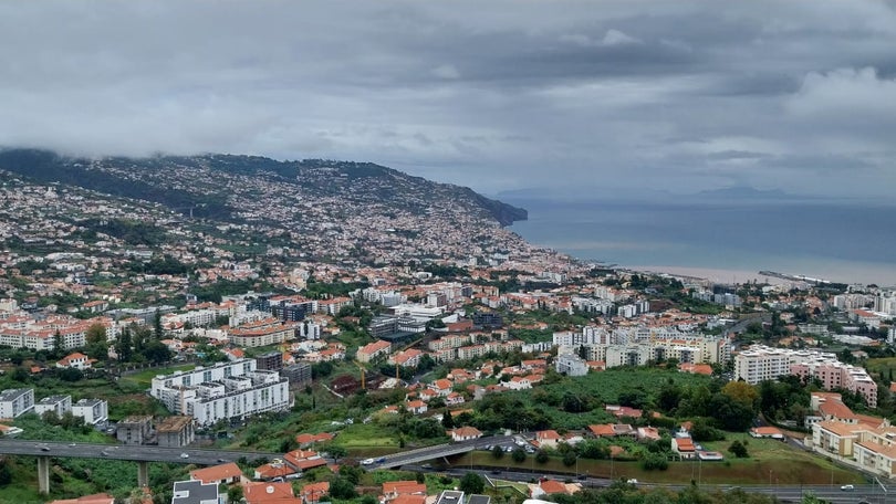 Atividade económica regional em crescimento, inflação também cresce