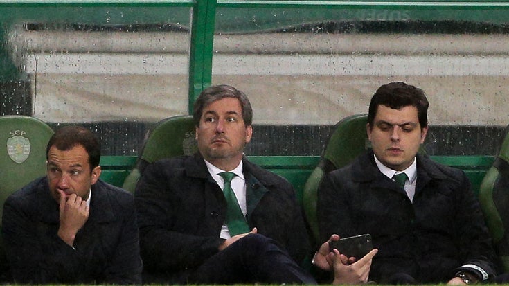 Imagem de Três arguidos vão a julgamento por corrupção ativa no caso «Cashball»