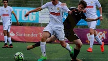 Imagem de Juniores do Nacional vencem Casa Pia