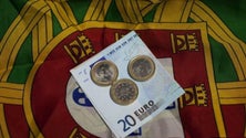 Imagem de Quase 2,4 milhões de portugueses em risco de pobreza
