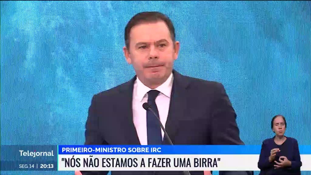 Luís Montenegro nega que descida do IRC seja "birra"