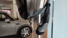 Imagem de Incentivos ajudam a vender carros elétricos (vídeo)