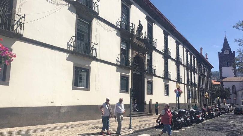 Imagem de Governo da Madeira rejeita `falsidades` do JPP sobre ferry