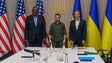 Imagem de Zelensky confiante de que EUA será líder entre Estados garantes da segurança