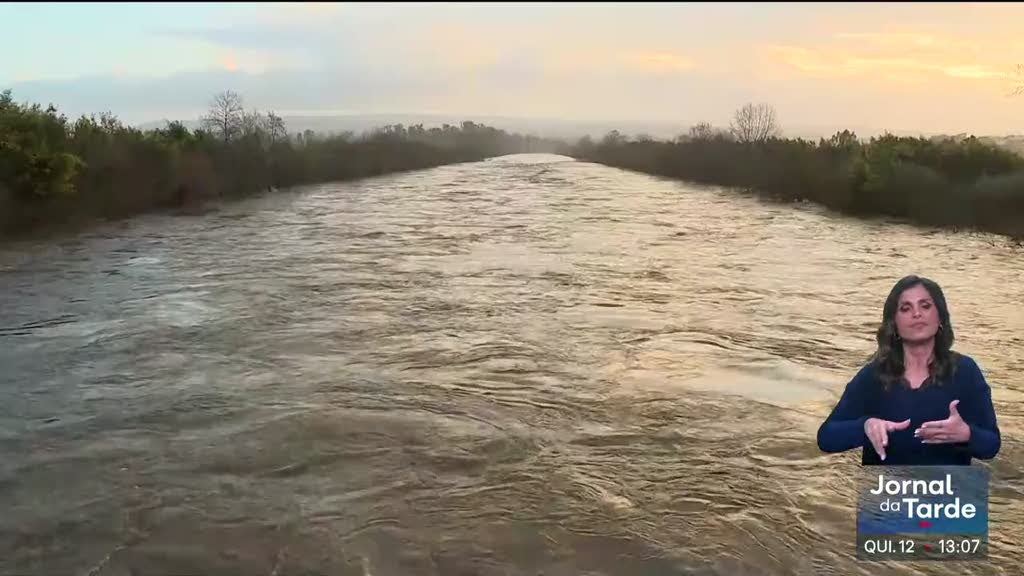 Choveu 20% do volume anual em dois dias