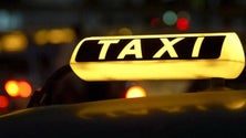 Imagem de Aeroporto parado, taxistas sem trabalho (Vídeo)