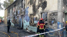 Imagem de Incêndio numa casa devoluta no Funchal