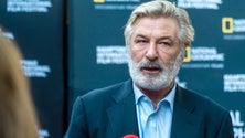 Imagem de Alec Baldwin premiu o gatilho da arma que matou cinematógrafa