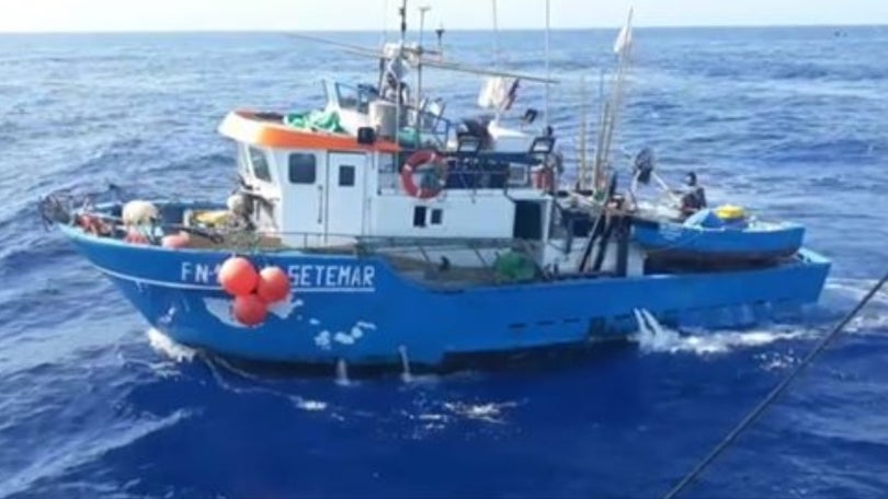 Pescadores foram encontrados com vida