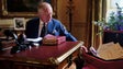 Rei Carlos III retoma compromissos públicos com visita à Escócia