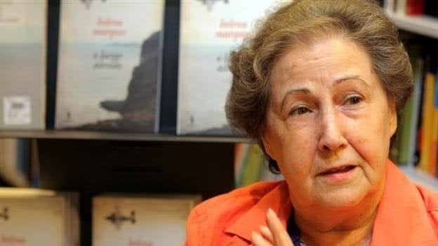 Escritora Helena Marques, autora de O Último Cais, morreu aos 85 anos