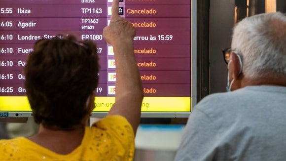 Imagem de Confederação do Turismo quer acabar com greve na Groundforce