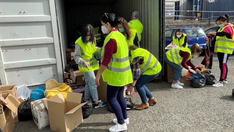 Madeira enviou 15 toneladas de alimentos, medicamentos e roupa