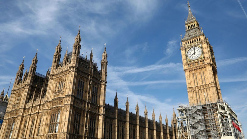 Big Ben em silêncio durante 4 anos