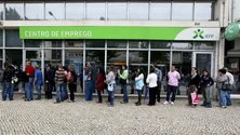 Imagem de Desemprego mantém-se nos 6,9%