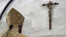 Imagem de Arquivadas suspeitas de abuso sexual sobre pároco de Massamá