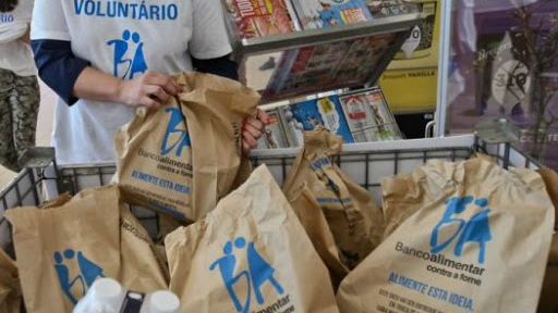 Imagem de Rede Alimentar ajuda 79 mil