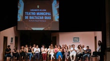 Novo livro conta a história dos 130 anos do Teatro Baltazar Dias