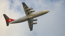 Imagem de Avião suíço chega a Espanha sem malas a bordo