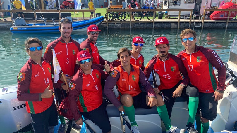 Equipa portuguesa faz-se ao mar com troca de elementos