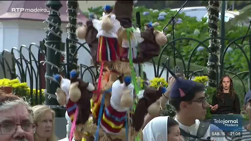 Funchal em festa na véspera da Senhora do Monte (vídeo)