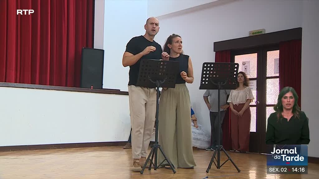 "La Vera Costanza" no palco do Casino Estoril