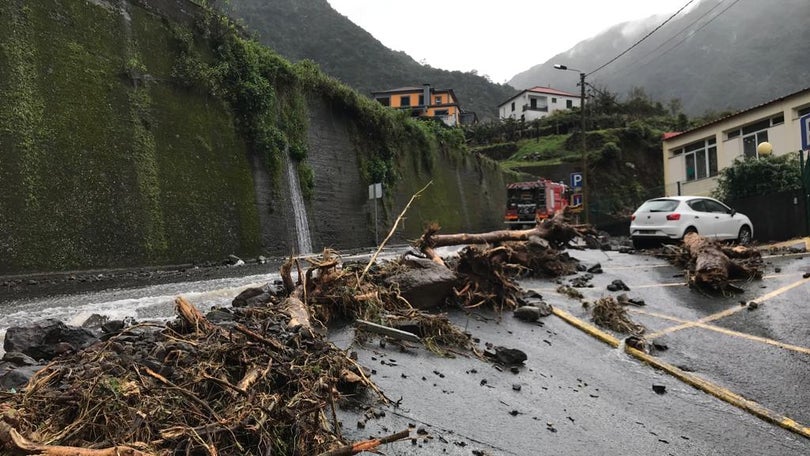 Várias estradas condicionadas ou encerradas na Madeira