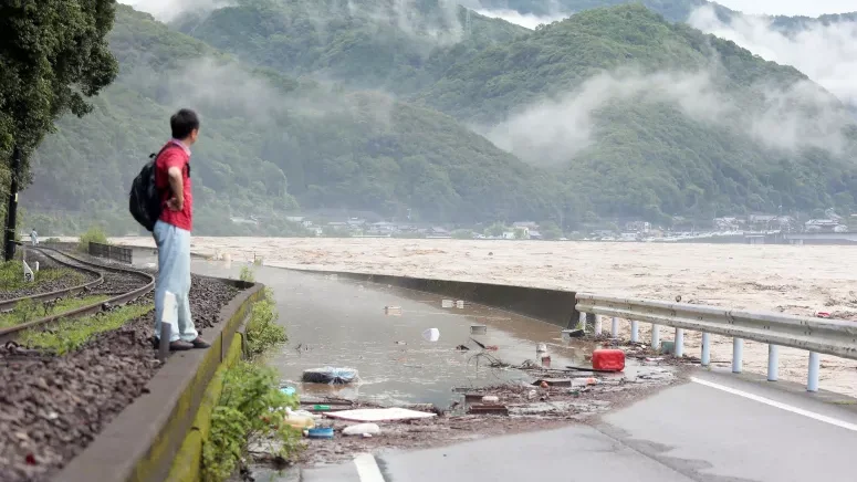 Mau tempo no Japão causa mais de uma dezena de mortos