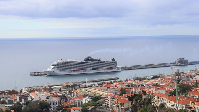 Imagem de Pontinha recebe paquete em escala inaugural