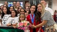 Madalena Costa foi recebida com entusiasmo no aeroporto da Madeira (vídeo)