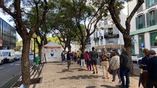 Imagem de Madeirenses acorrem aos postos de testagem (vídeo)