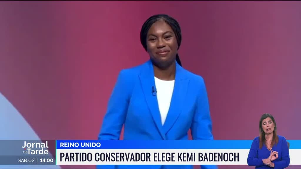 Conservadores britânicos elegeram Kemi Badenoch para liderar o partido