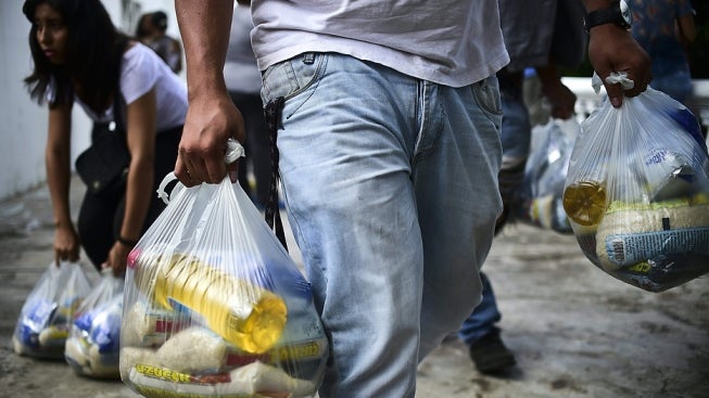 Imagem de Diplomatas norte-americanos aconselhados a armazenar alimentos e água