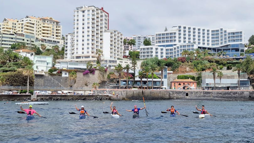 Equipa de Ouro do Clube Naval do Funchal dá a Volta à Ilha em 4 dias