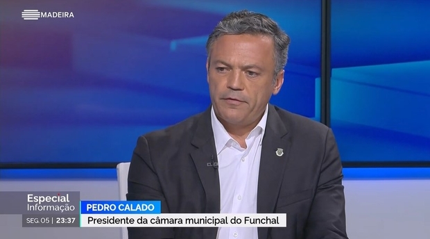 Poltica