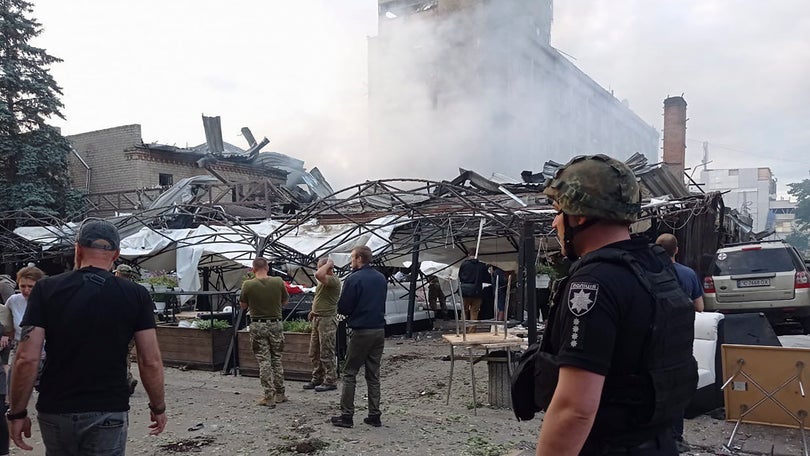 Aumenta para dez o número de mortos do ataque russo contra Kramatorsk