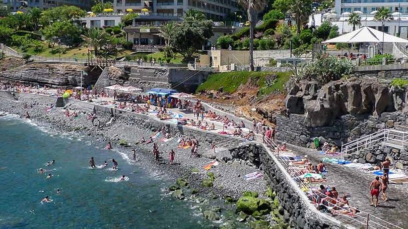 Imagem de Praia do Gorgulho reabre ao público