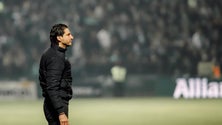 Imagem de Jorge Simão é o novo treinador do Santa Clara (Vídeo)