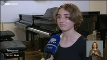 Conservatório Escola das Artes recebeu a violoncelista francesa Astrig Siranossian (vídeo)