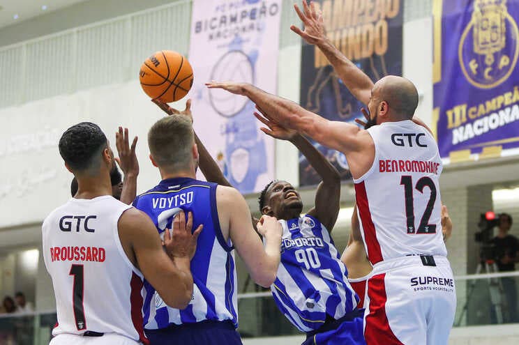 Benfica sagra-se campeão nacional de basquetebol pela 28.ª vez