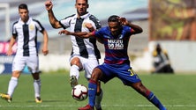 Imagem de Nacional perde com o Chaves por 4-1