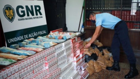 GNR apreende 400 mil cigarros