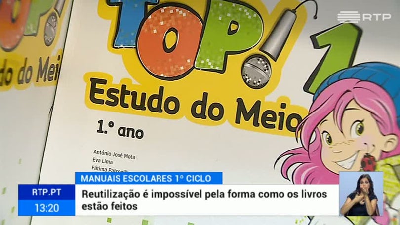 Imagem de Pais contra devolução de manuais escolares do 1.º ciclo