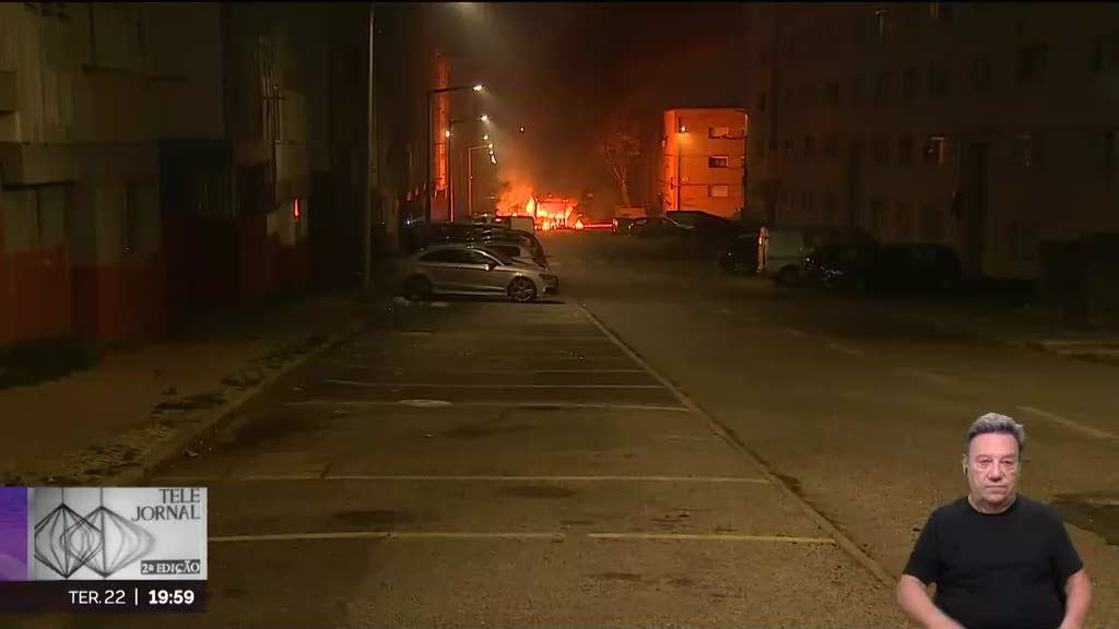 Bairro do Zambujal. Novos desacatos começaram ao final da tarde