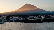 Começaram as obras de recuperação do Porto do Calhau no Pico (Vídeo)