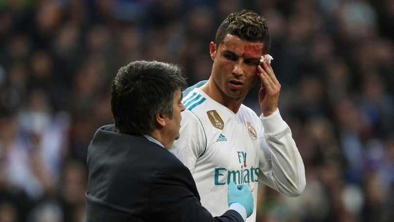 Cristiano Ronaldo suturado devido a choque