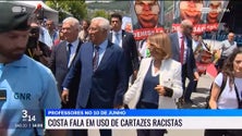 Costa acusa alguns professores de exibirem cartazes racistas (vídeo)