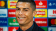 Imagem de Cristiano Ronaldo diz estar “feliz” e que os advogados “estão confiantes”