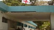 Venezuela: Hospital iça bandeira da Cruz Vermelha para denunciar crise na saúde