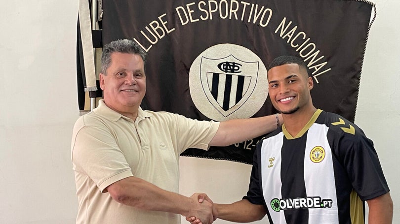 Imagem de Pipe Gómez reforça CD Nacional